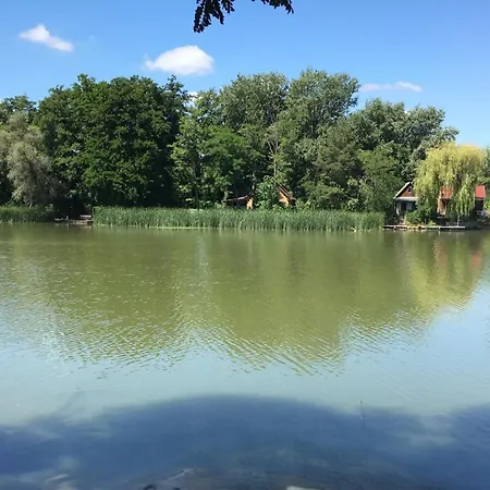 Dunaparti Kucko Kiskunlacháza